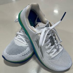 Altra Escalante Racer NEW